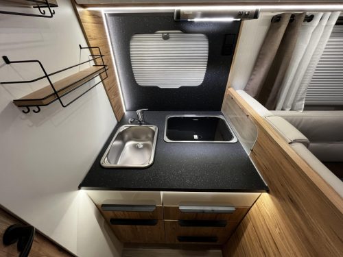 Pilote G 690 GJ Wohnmobil, Vollintegriert  Foto: 5