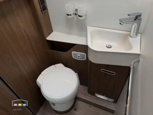 Hymer B ML I 780 NL+NAP Very Complete photo: 13