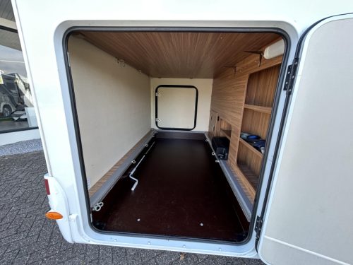 Hymer Carado SINGLE BEDS + POP-TOP ROOF  photo: 20
