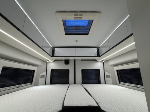 Adria Twin Supreme 640 SLB 140 hp AUTOMATIC 9-Speed Euro6 Fiat Ducato 8 **Single beds/4 seats/Awning/Towbar/Enduro Bike photo: 21