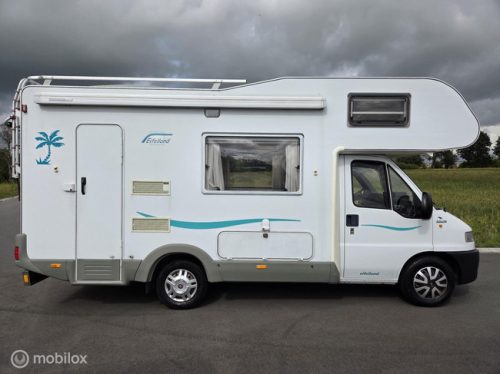 Knaus Eifelland 610 2.8TD 123 HP-Starter motorhome-Towbar photo: 1
