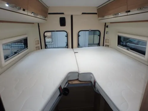 Adria Twin Platinum 640 SLX photo: 18