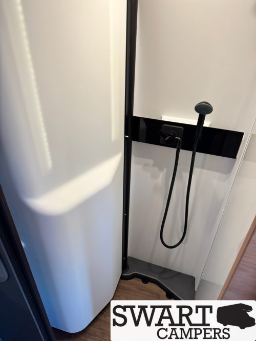 Knaus Boxlife 600 MQ Platinum Selection, Querbett Automatik Foto: 16