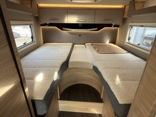 Knaus Van TI Plus 650 MEG Platinum Selecti 4x4 AWD photo: 2