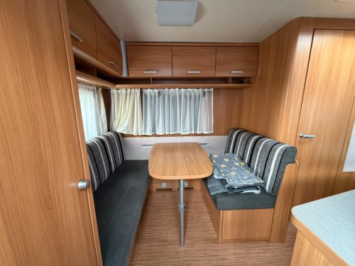 Knaus Sport Special 420 QD Mover/ Awning/ Awning photo: 8
