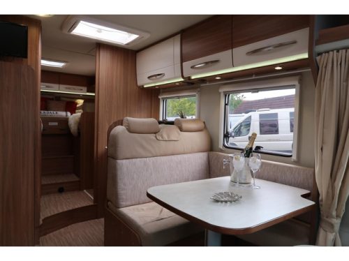 Carado T447|Single beds|XL fridge|New belt, 59967KM! Tidy! photo: 4