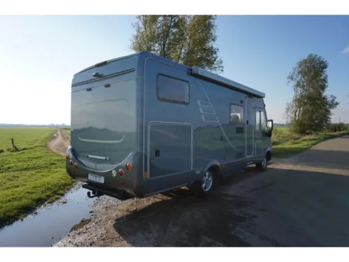 Hymer B674  photo: 2