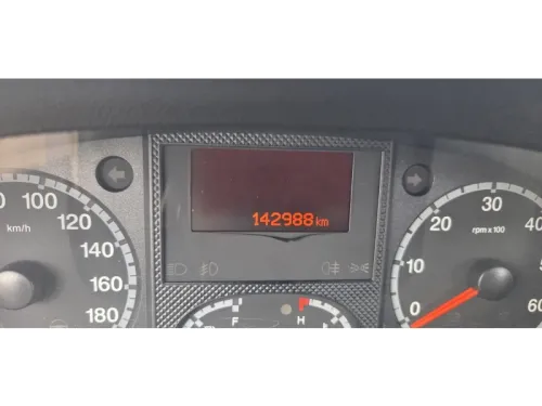 Hymer Car 372 L&auml;ngsbetten Nivelliersystem Foto: 16