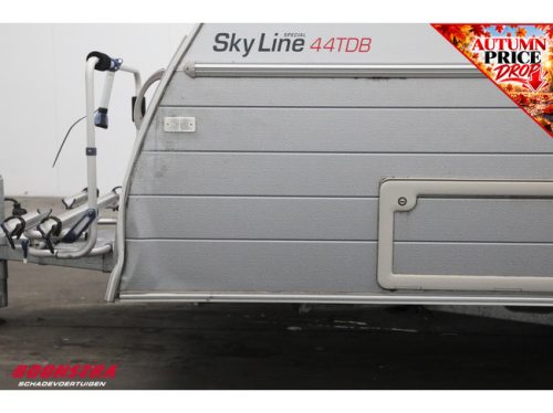 Kip Skyline 44 TDB Rangierhilfe Fahrradtr&auml;ger L&auml;ngsbetten Mittelk&uuml;che Sitzgruppe Foto: 8