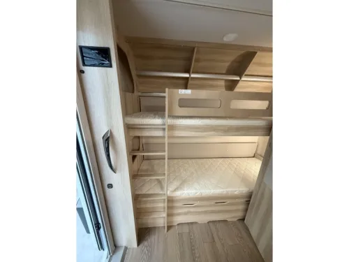 Hobby De Luxe 490 KMF Foto: 7