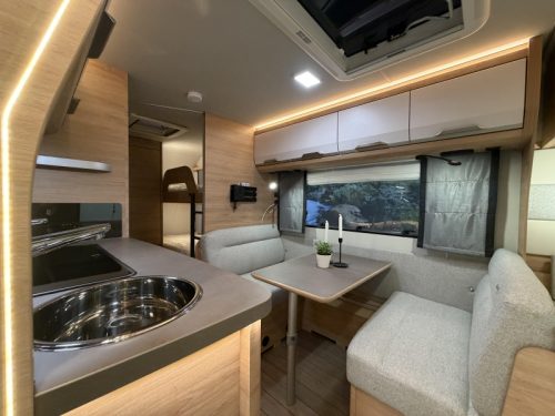 Knaus Sudwind Black Selection 500 QDK Etagenbett / Querbett Foto: 7