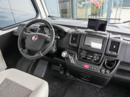Dethleffs Trend I 7057 DBM Automatik + 5. Sitzplatz Foto: 9