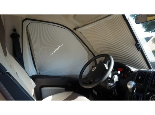 Adria CORAL S 670SL Automaat 150pk Airco Suspensi&oacute;n Neum&aacute;tica Camas Individuales 5 plazas foto: 12