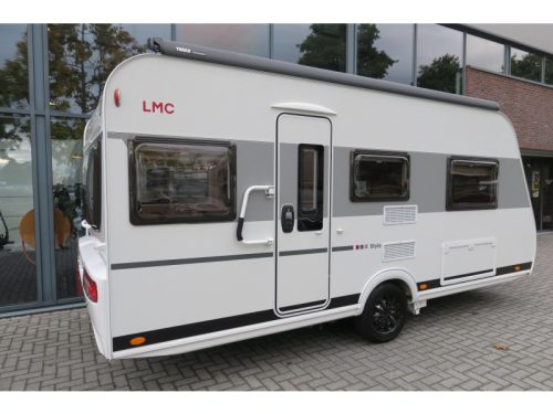 LMC Style 460 E MOVER+CASSETTEL.+FIETSEND photo: 2