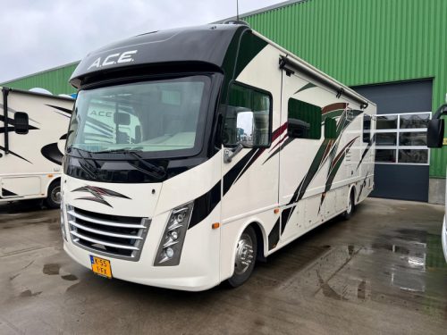 Thor Ace 30.4 foto: 17