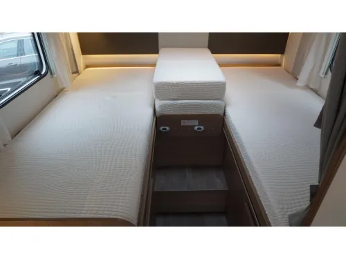 Carado T 337 Automatic / single beds  photo: 13
