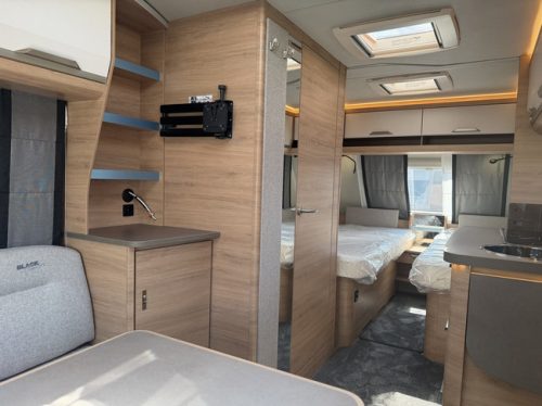 Knaus SUDWIND 460 EU Black Selection Campovolo grey / 50% deals photo : 10