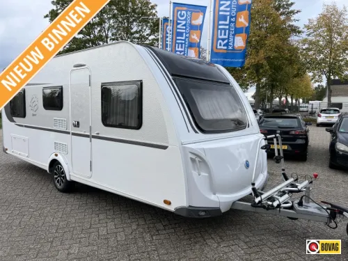 Knaus Sport 540 UE Boogluifel, Fietsendrager Foto: 0