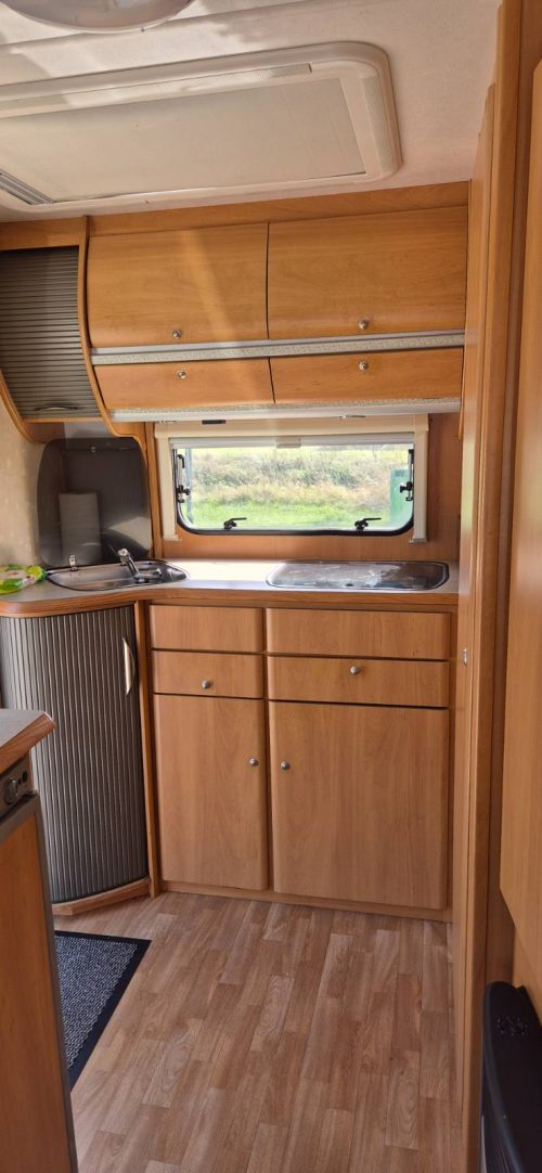 SWIFT 390/3 foto: 14