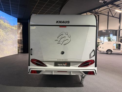 Knaus Sudwind Black Selection 500 QDK Etagenbett / Querbett Foto: 3