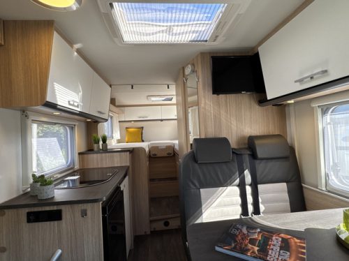 Sunlight V66 Adventure Edition COMPACT CAMPER 140 pk Euro 6 Citroen Jumper **Enkele bedden/Memo chassis fietsendrager/Navi/Camera/2e eige foto: 7