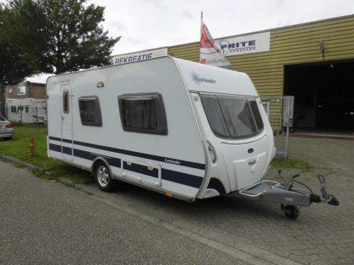 Dethleffs Lowlander 450 HK Mover, awning.