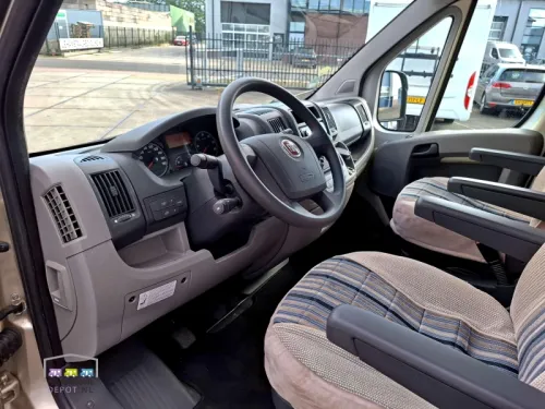 Fiat Ducato 599 HMC | L&auml;ngsbetten | Foto: 12
