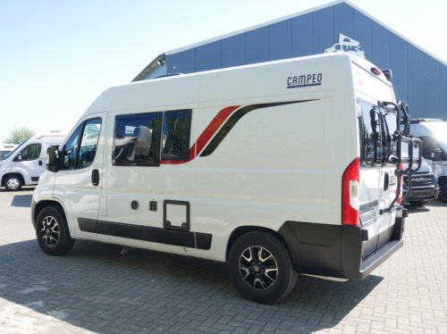 B&uuml;rstner Campeo C540, Camper van de 5,40 metros, &iexcl;&iexcl;cama transversal!! foto: 21