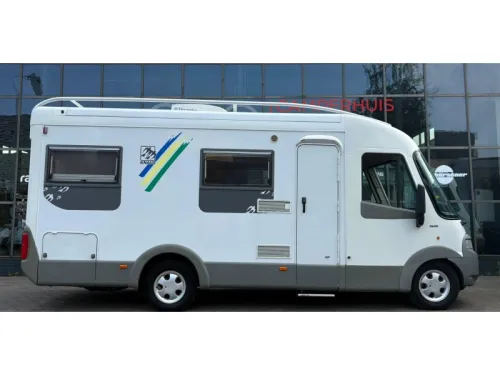 Knaus Travel-Liner 2XAirco,Fixed bed,Lift bed photo: 5