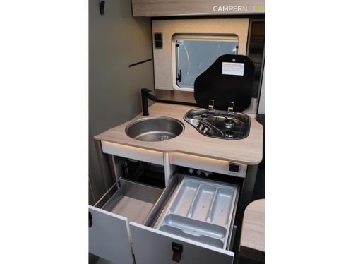 Hymer GT-S 685 170hp Automatic | Face to Face | Oven | Diesel heating | Winter package | Separate Shower | Single beds | New from v photo: 12