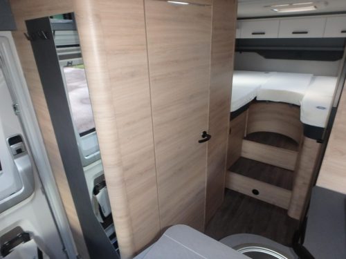 Knaus L!ve Ti Platinum 700 MEG Foto: 28