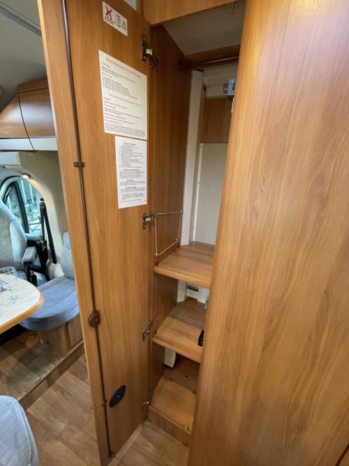 Hymer T 588 CL SINGLE BEDS AUTOMATIC BEARLOCK + CAMERA photo: 8