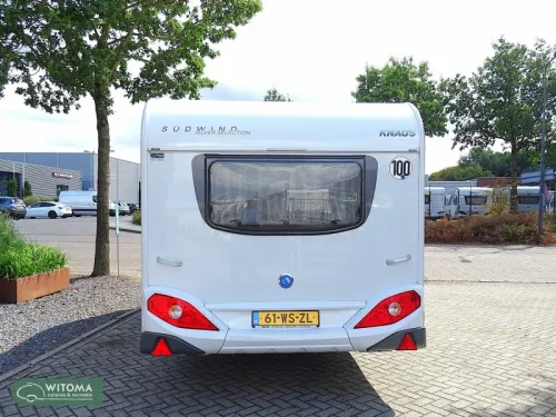 Knaus Sudwind 450 FU Beautifully complete caravan photo: 23