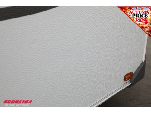Knaus Sport 450 FU Middenkeuken Rondzit foto: 9