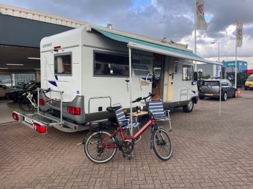 Hymer Bc 655 Cl. Dachklimaanlage Solaranlage Hubbett Fahrradtr&auml;ger 7 Personen 4 Schlafpl&auml;tze Wohnmobil Foto: 5