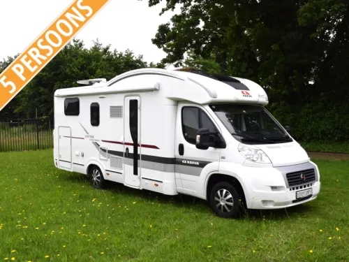 Adria Matrix Axess M 680 SL