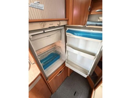 Hymer Classic 614 B614 BED/Hefbed AUTOMAAT foto: 9