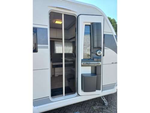 Hobby De Luxe 460 LU 1500kg  foto: 3