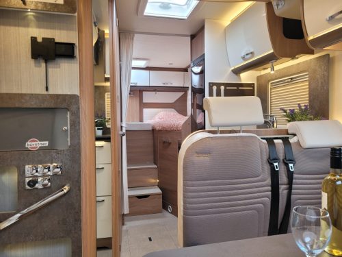 B&uuml;rstner Lyseo Harmony Line 690 G Flat floor/4 berths photo: 7
