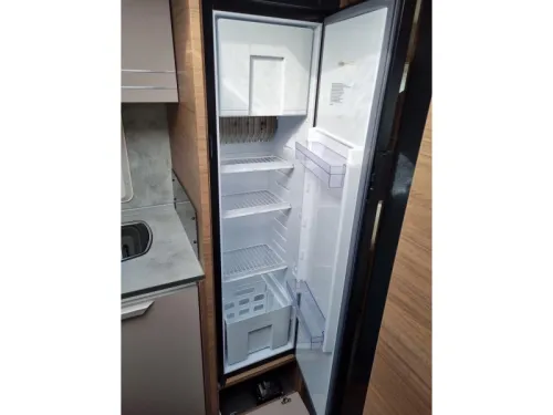 Knaus Sport 500 KD - Etagenbett - Klimaanlage  Foto: 14