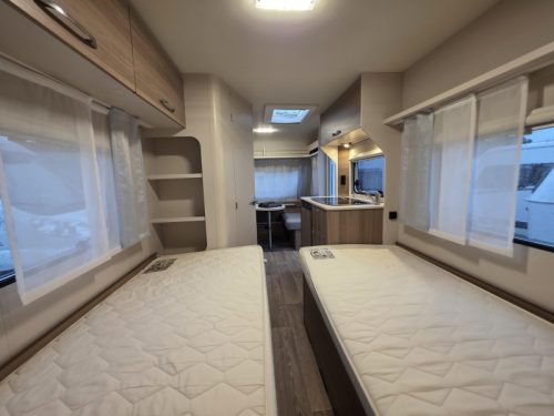 Dethleffs C'Joy 460 LE Single Beds TENT 2017 photo: 5
