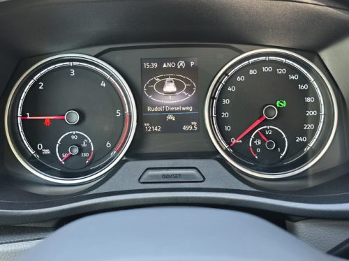 Weinsberg X-CURSION 500 MQ EDITION PEPPER 150 HP AUTOMATIC ONLY 12,142 KM!! APPLE CAR PLAY ANDROID AUTO ADAPTIVE CRUISE CONTROL TV + SATELLITE SEAT HEATING SWIVEL SEATS photo: 8