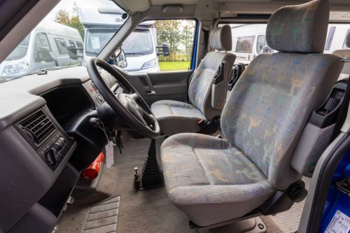 VOLKSWAGEN CALIFORNIA Foto: 39