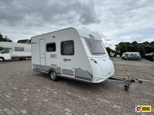 Caravelair Ambiance Style 390 Awning, safe, ALKO AKS