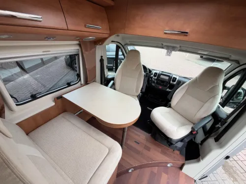 Carthago Malibu Van 600 Vast Bed Airco 2016  foto: 12