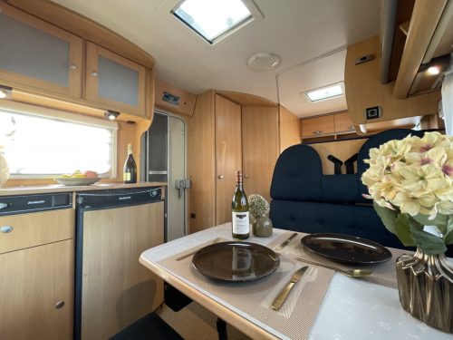 Dethleffs Advantage 6501 FRANSBED - TREINZIT foto: 16