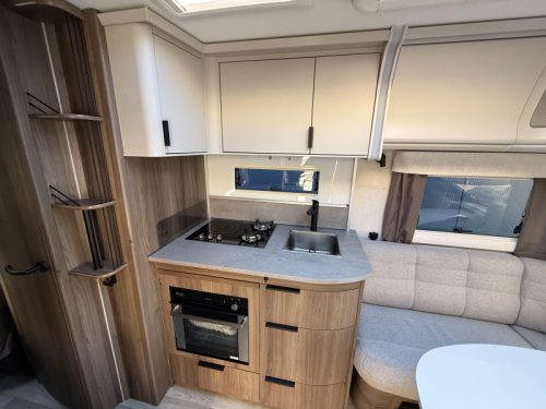 Kabe Royal 540 GLE photo: 5