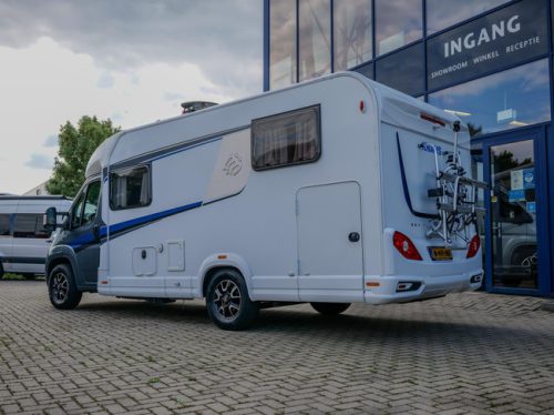 Knaus Sky TI 650 MEG L&Auml;NGSBETTEN XXL GARAGE! Foto: 2