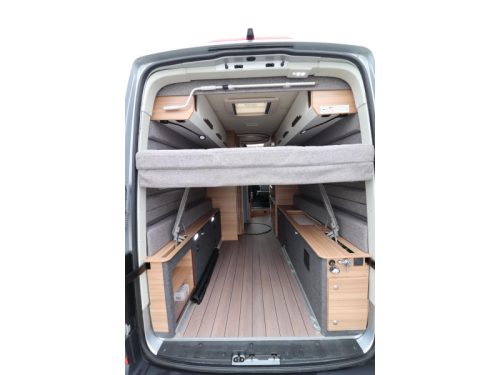 Knaus BoxDrive 680 ME VOL Single beds 180HP photo: 17