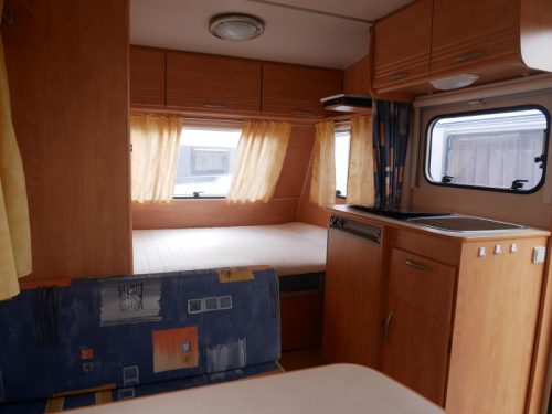 Caravelair Antares 390 Awning, bicycle rack photo: 4